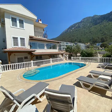 Jasmine Oeluedeniz , 5 Bedroom * フェティエ